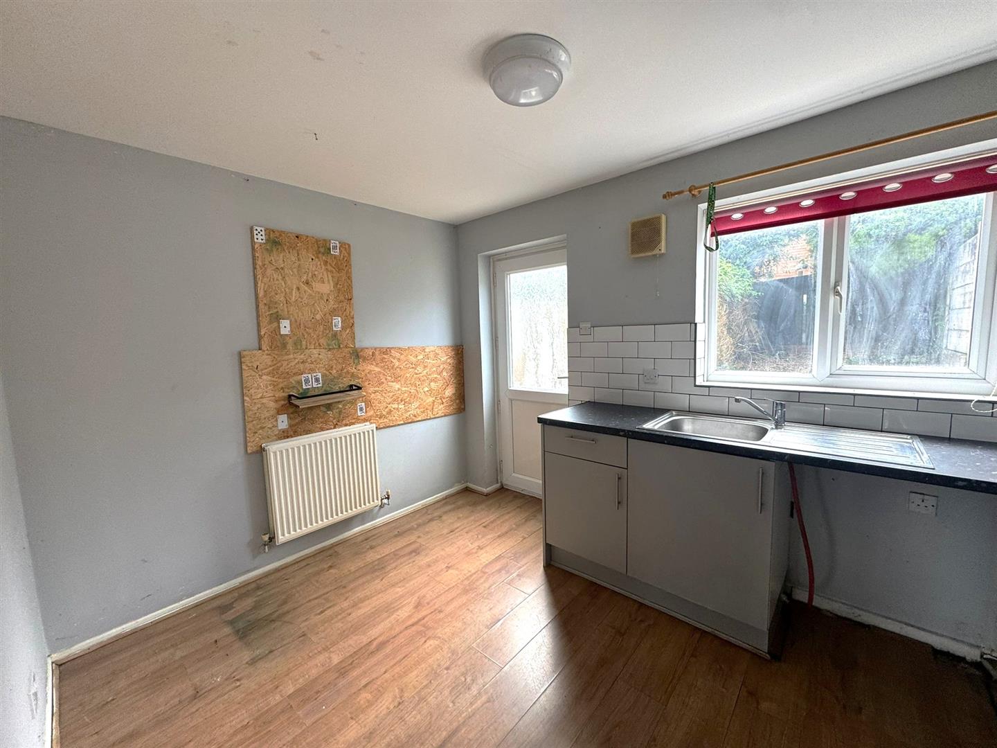 Clos Eileen Chilcott, Llansamlet, Swansea, SA7 9TL